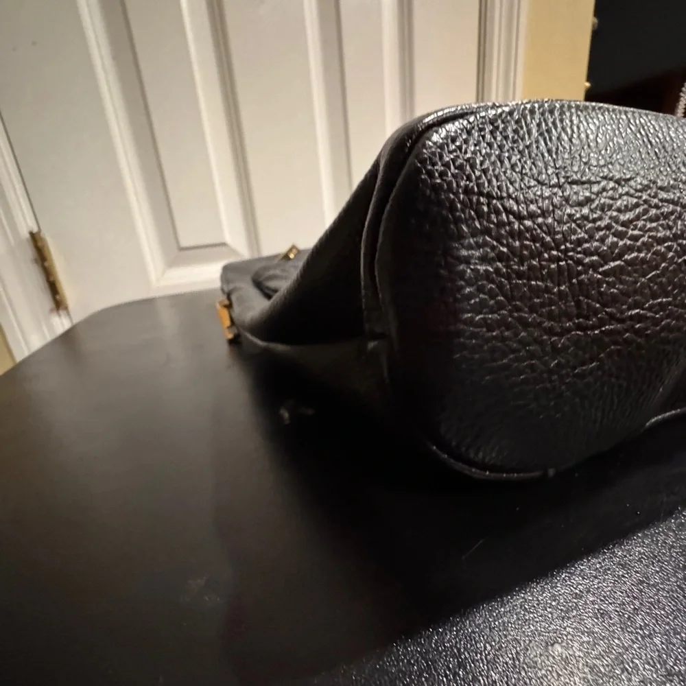 Vera Pelle Classic Black Backpack/ shoulder bag made in Italy NWOT